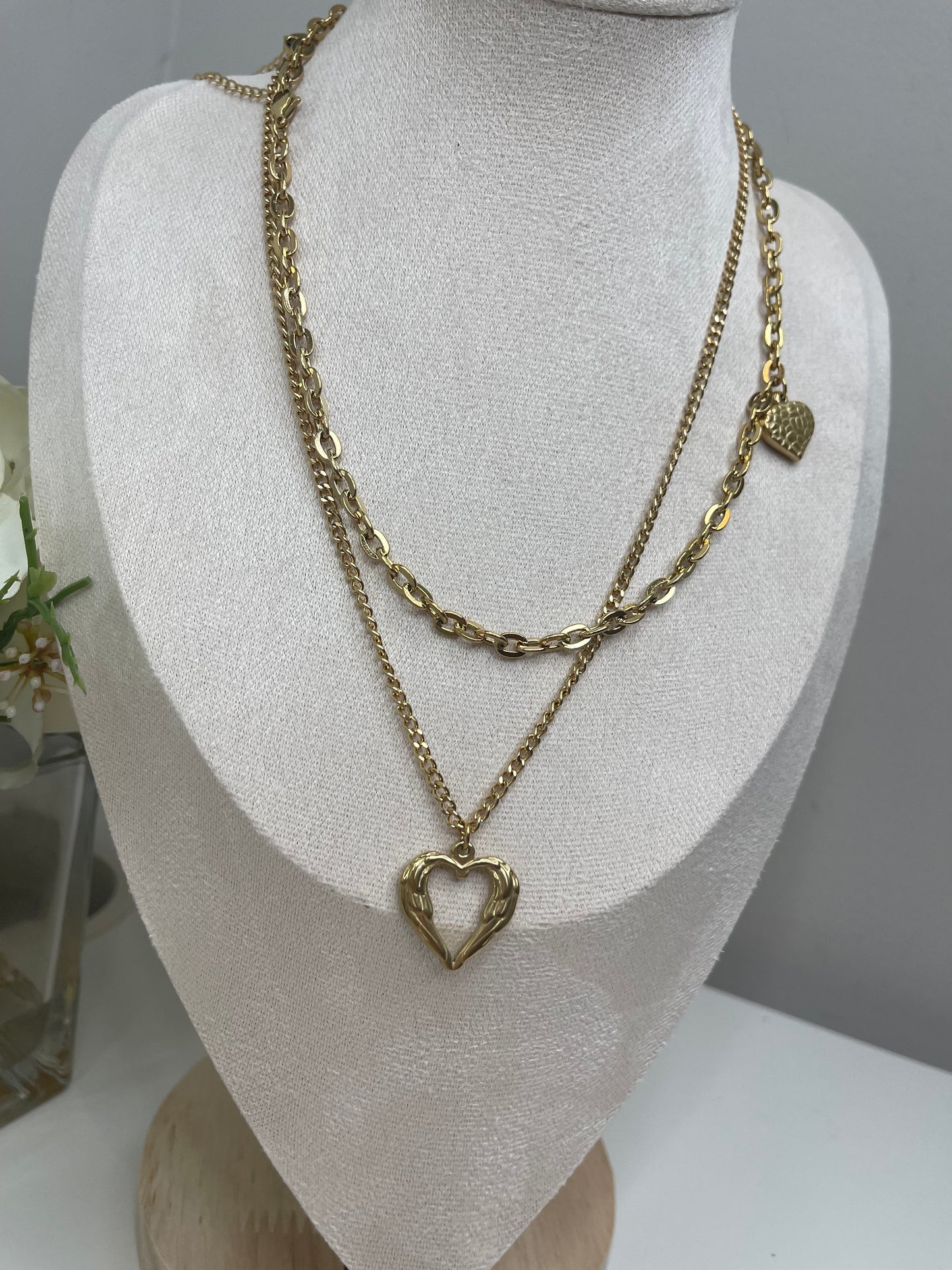 Corazon Necklace