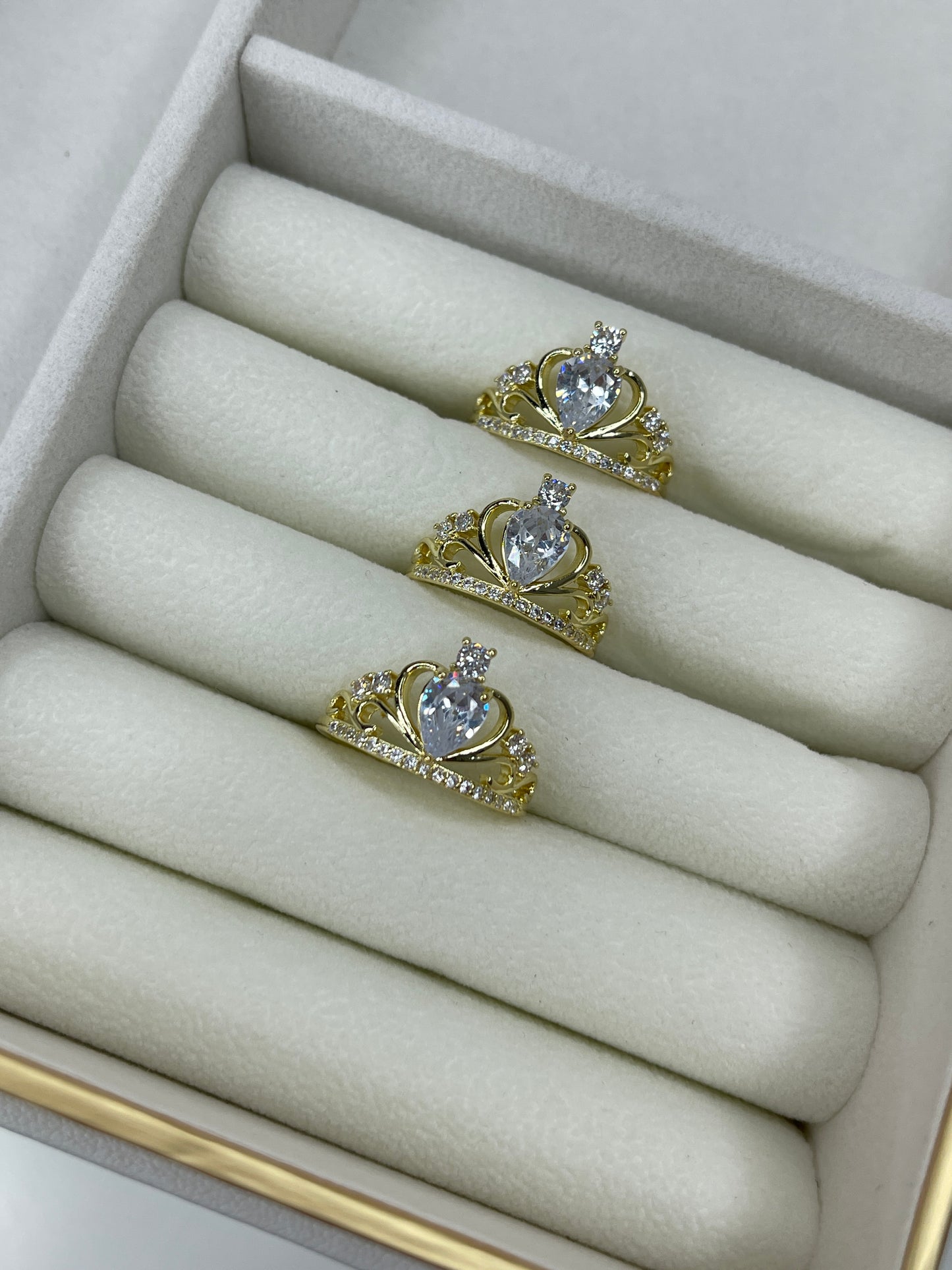Anillo de Corona