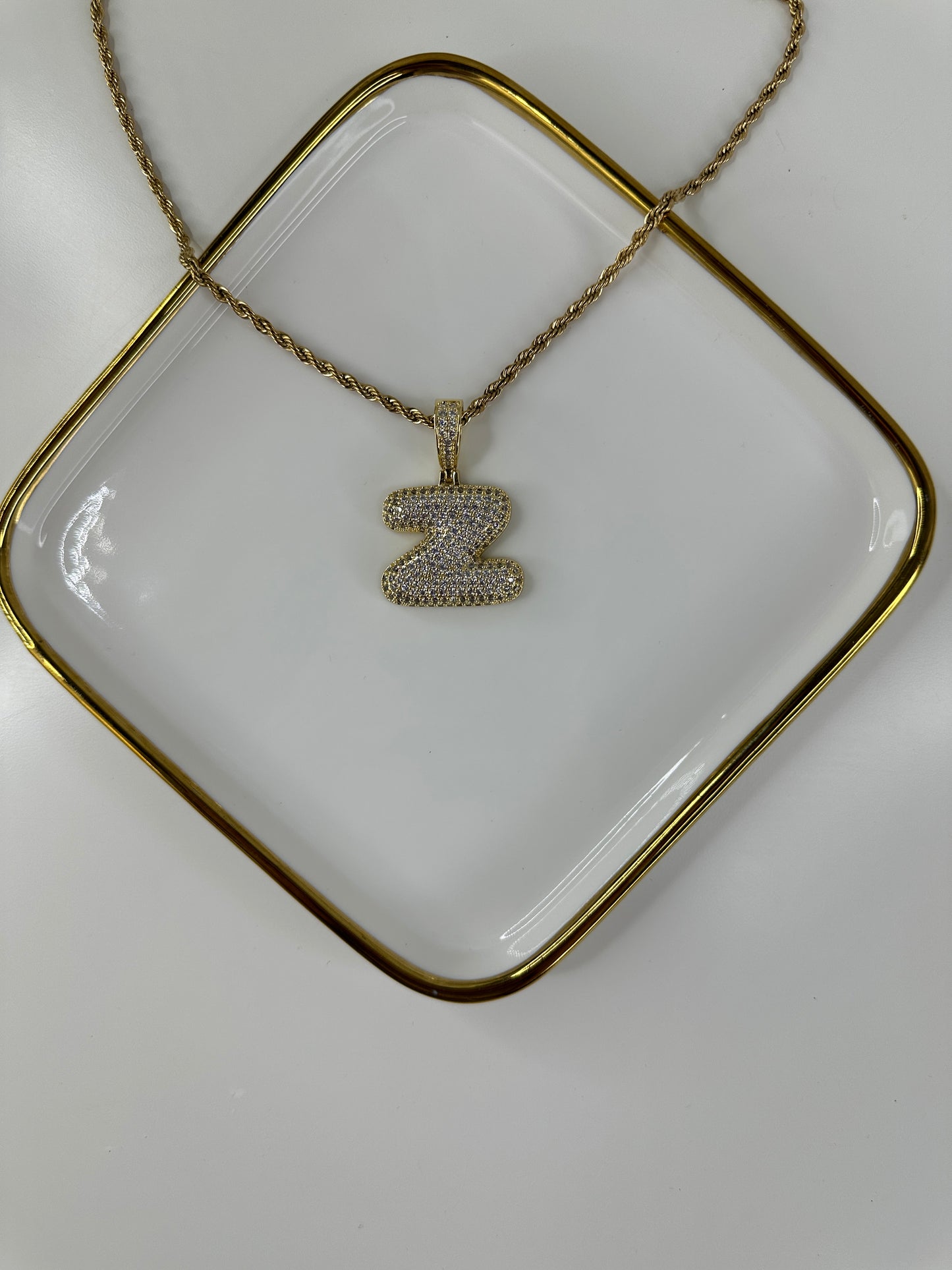 Cadena con Inicial Z