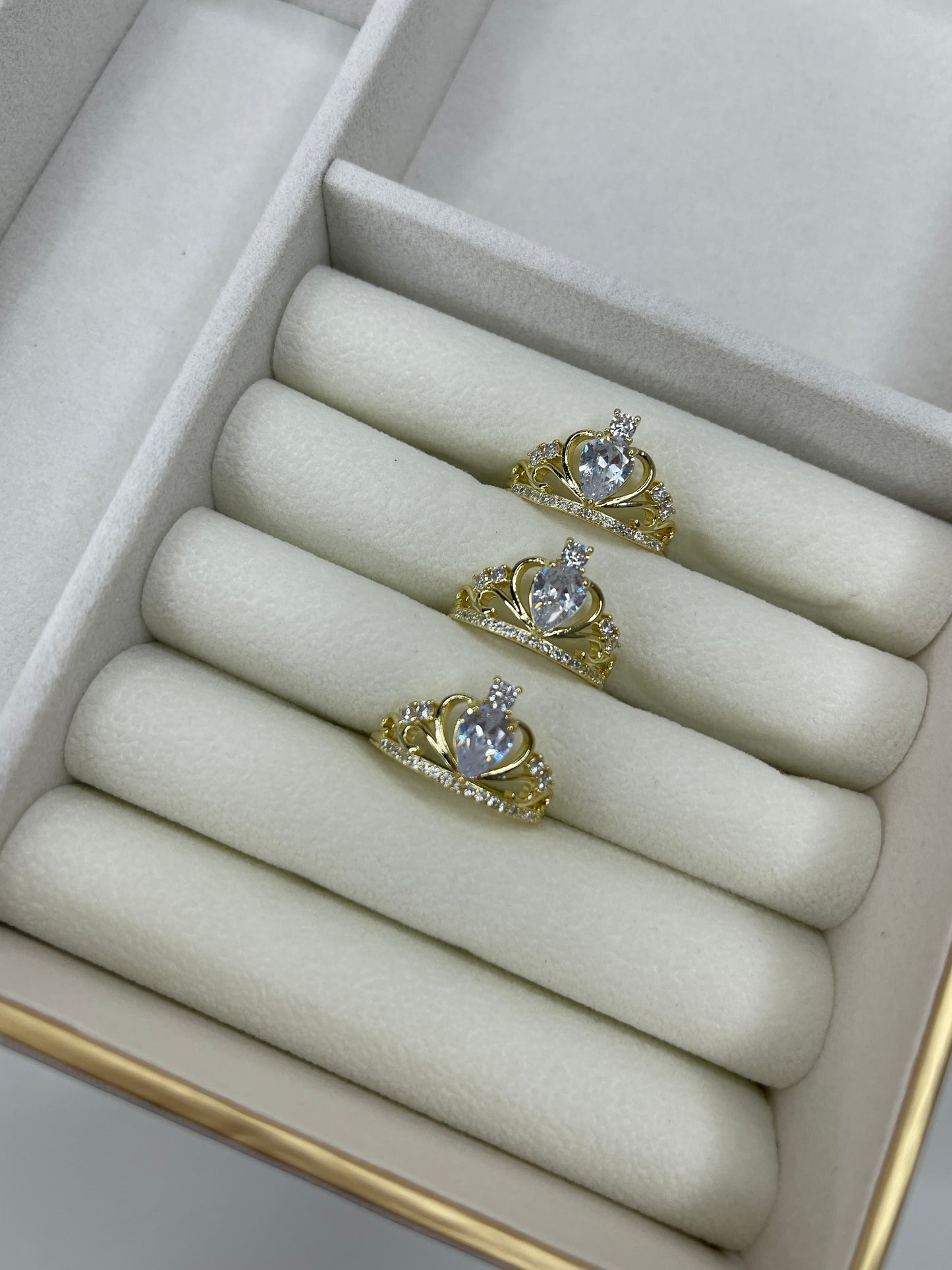 Anillo de Corona
