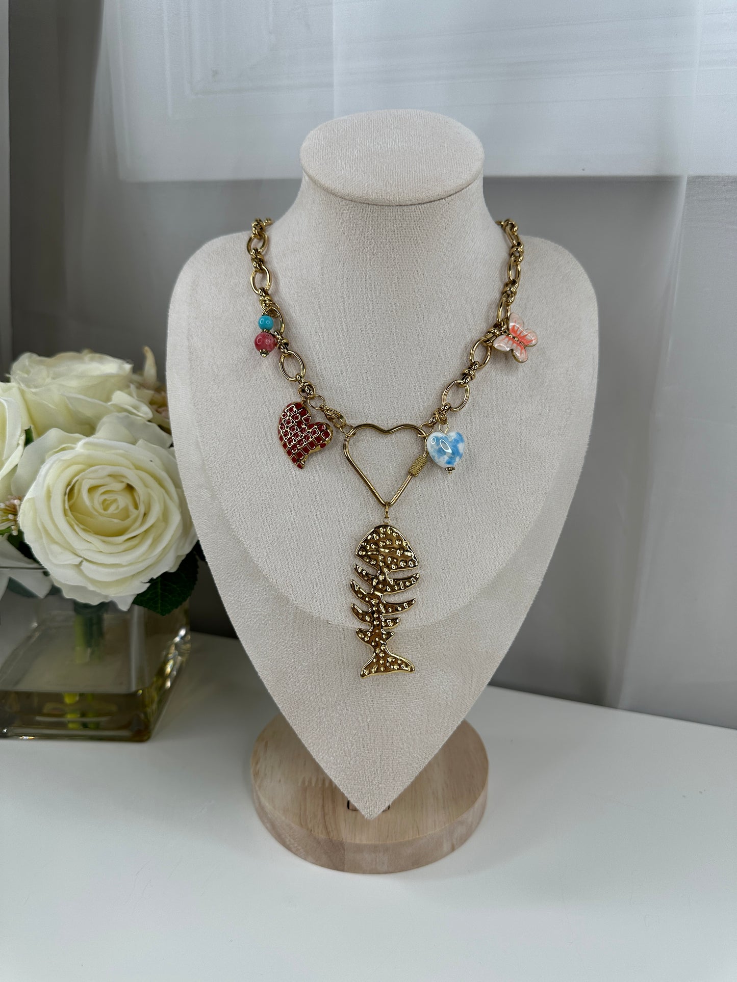 Leyra Necklace