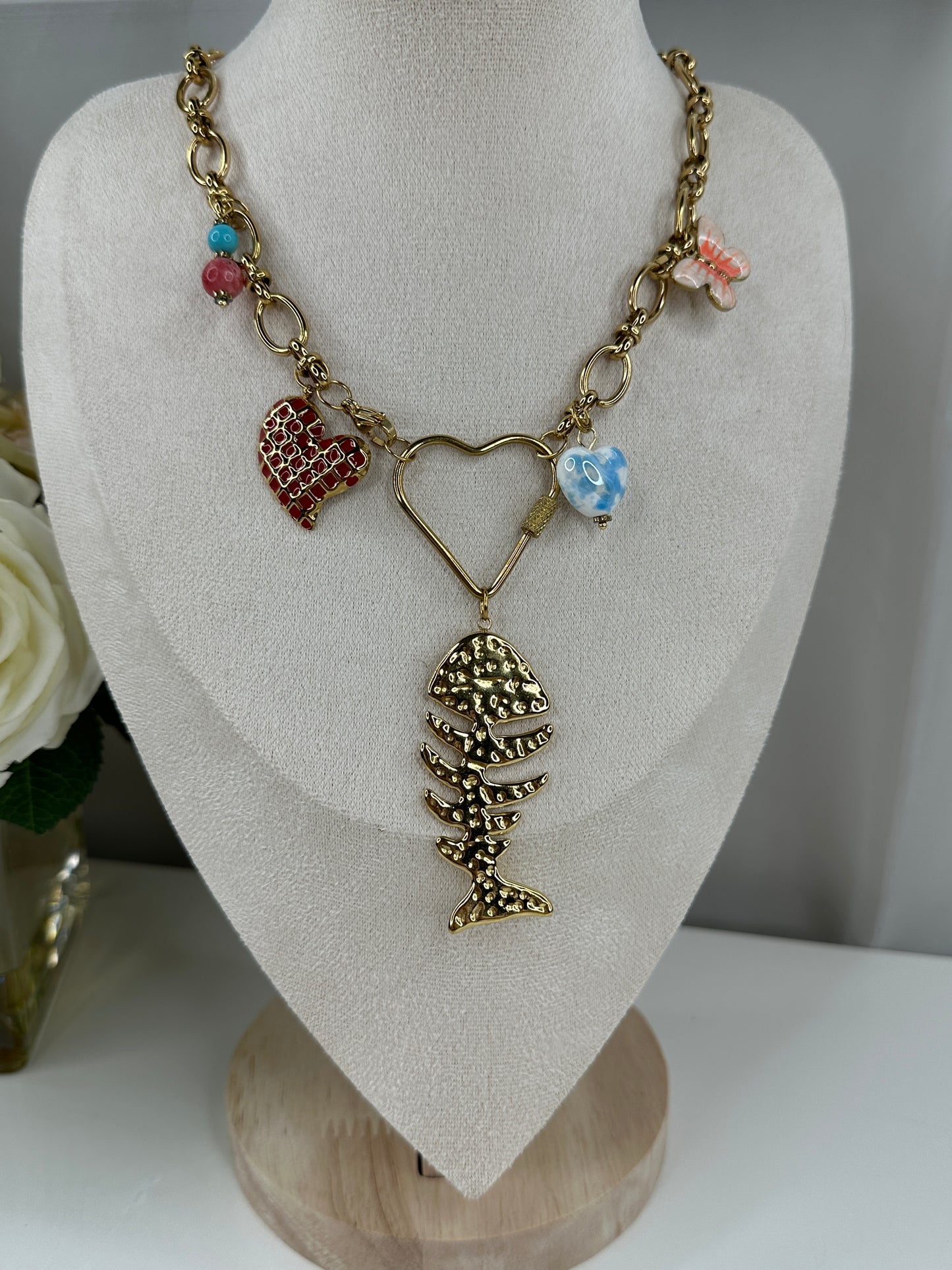 Leyra Necklace