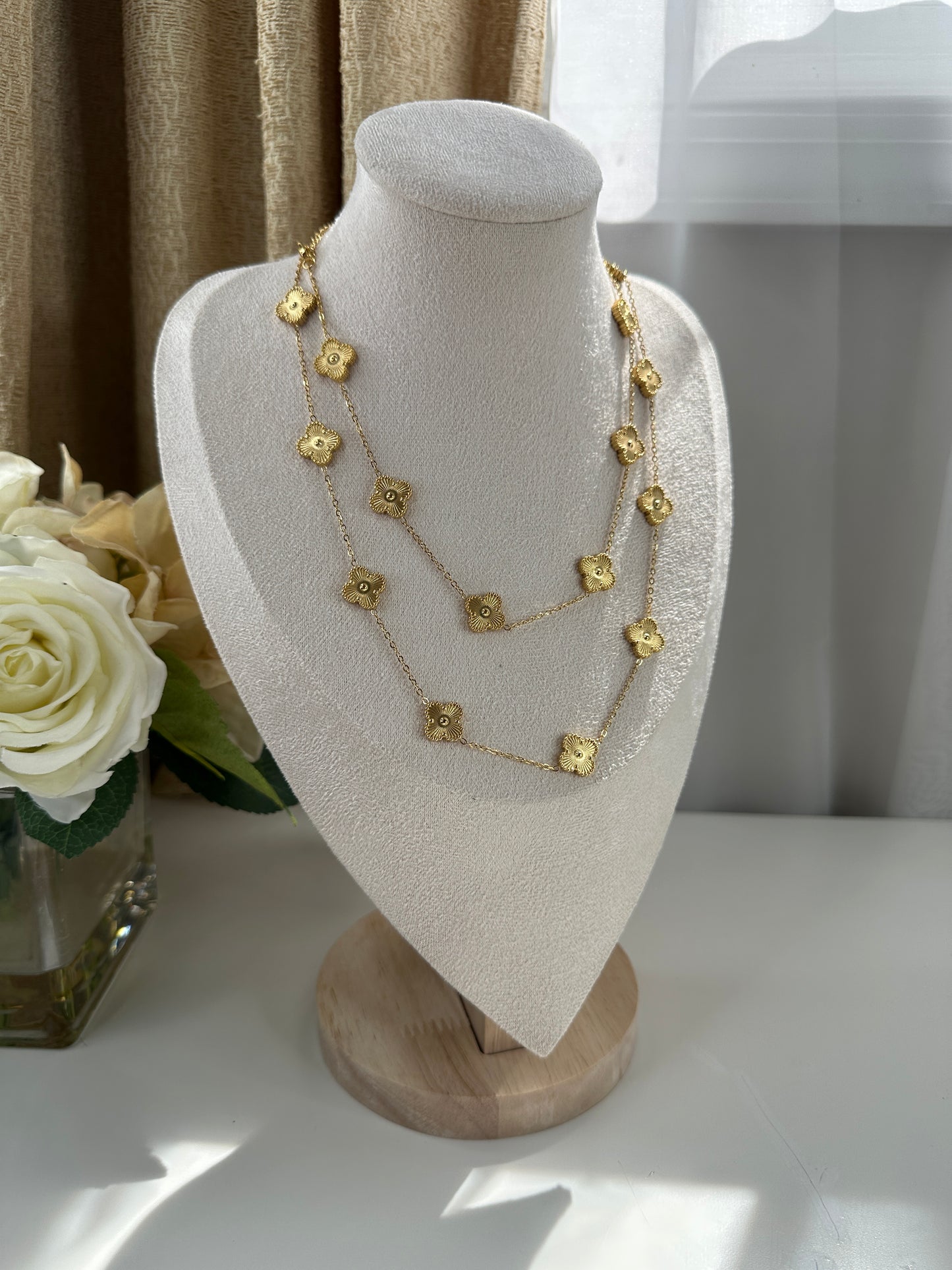 Jass Necklace Oro