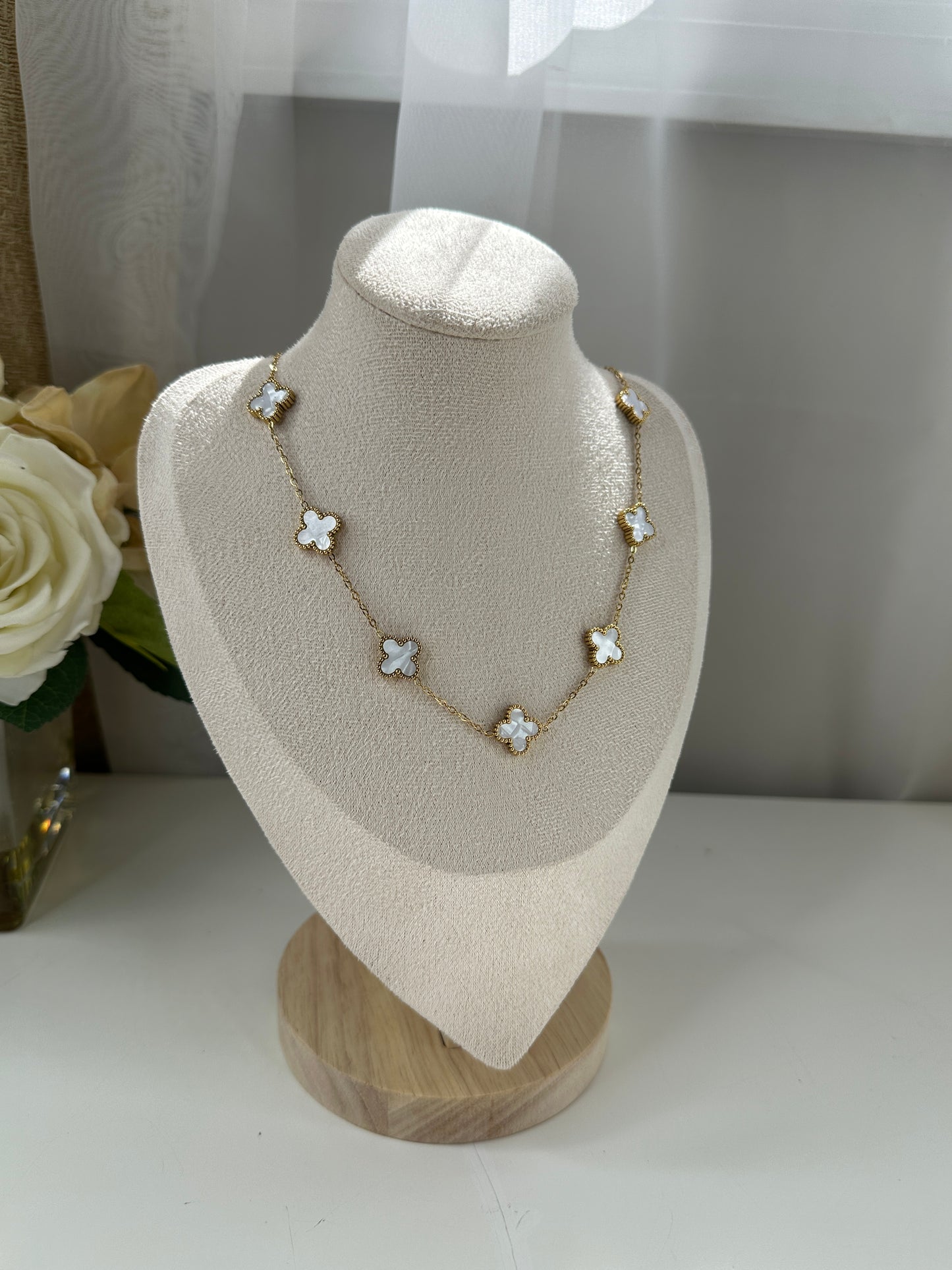 Clover Nacklace Blanco