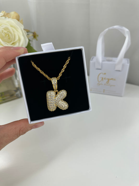 Cadena con Inicial K