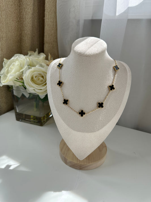Clover Nacklace Negro