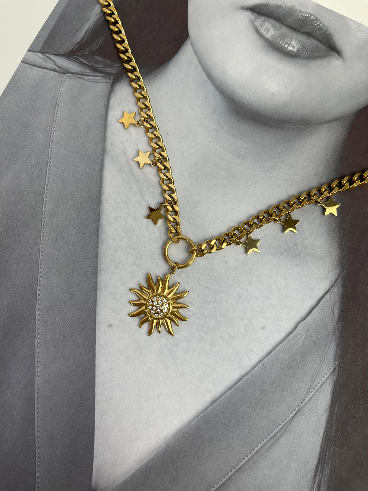 Collar Sol